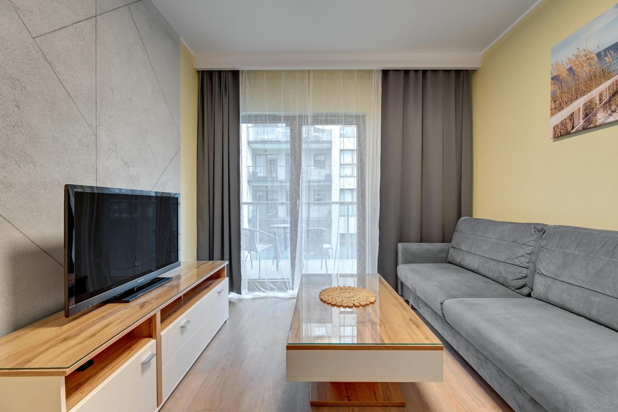 Zajezdnia Wrzeszcz Seaside & Parking By Downtown Apartments Gdansk Room photo